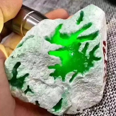 翡翠毛料